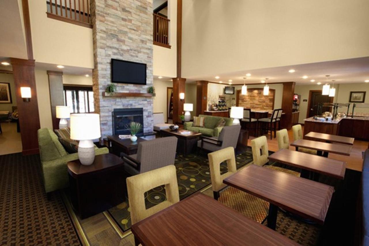 Staybridge By Ihg Hotel 3*